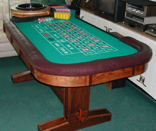 Roulette table